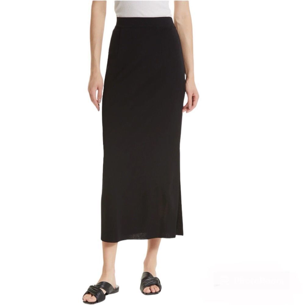 Exclusively Misook 36" Straight Knit Skirt in Black M